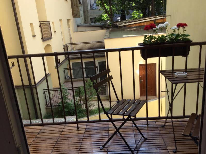Hotel Mira Inn Prague Ngoại thất bức ảnh