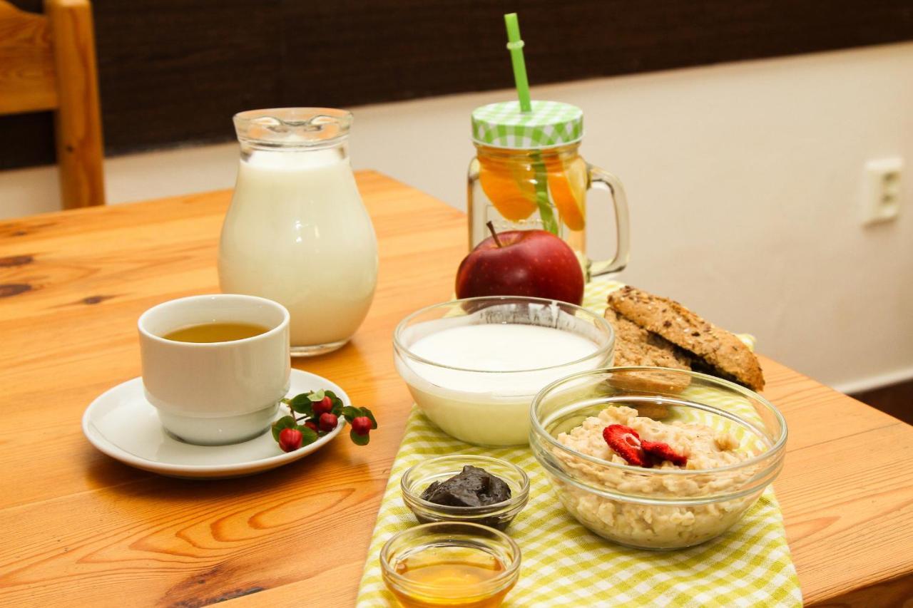 Hotel Mira Inn Prague Ngoại thất bức ảnh