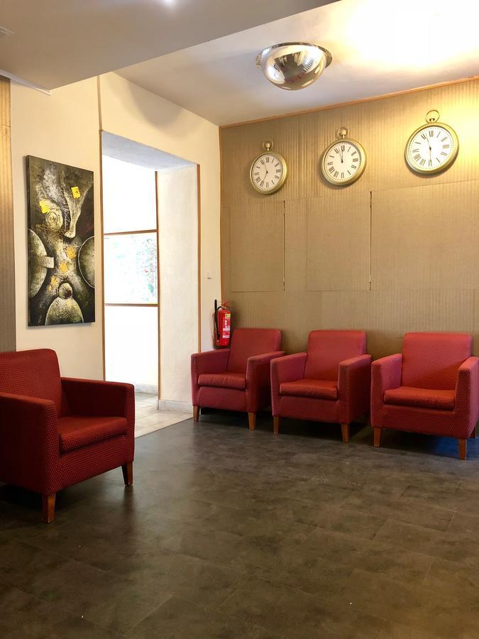 Hotel Mira Inn Prague Ngoại thất bức ảnh
