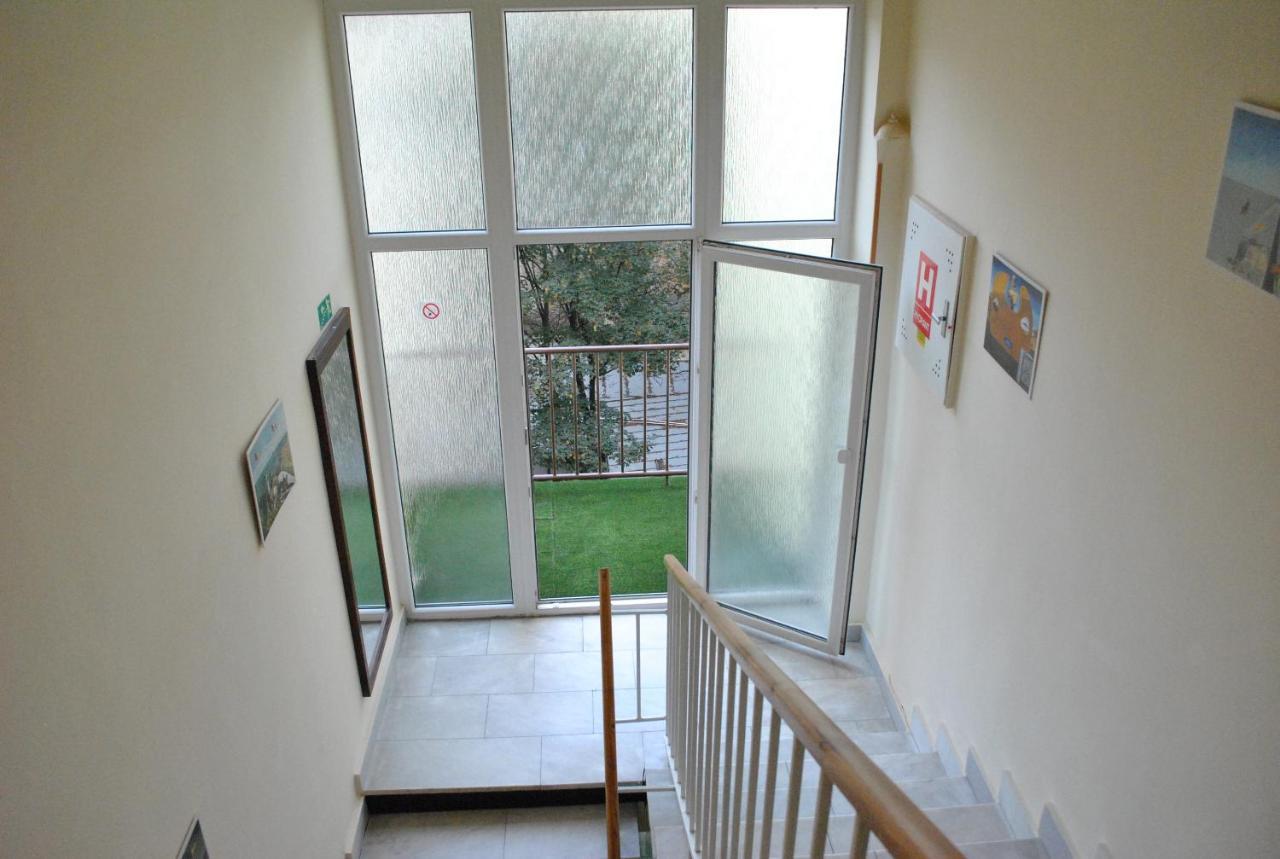 Hotel Mira Inn Prague Ngoại thất bức ảnh